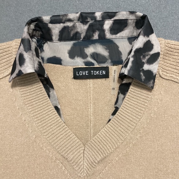 LOVE TOKEN XS fringe long sleeves Sweater animal print on collar, cuff & hemline - Picture 10 of 16